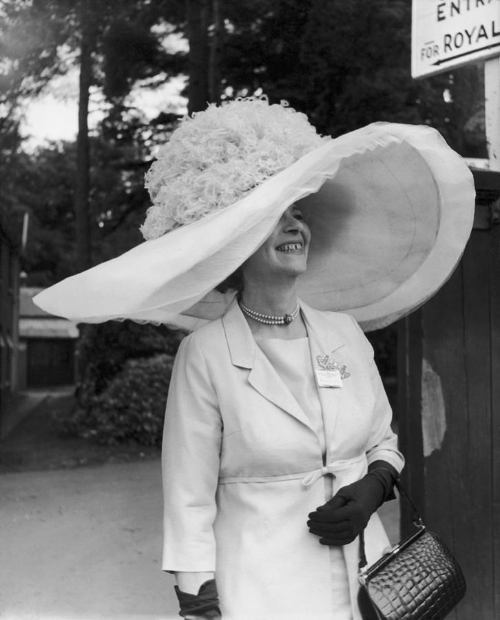 Ronald Ashilling Wearing A Large Hat Photograph by Keystone-france