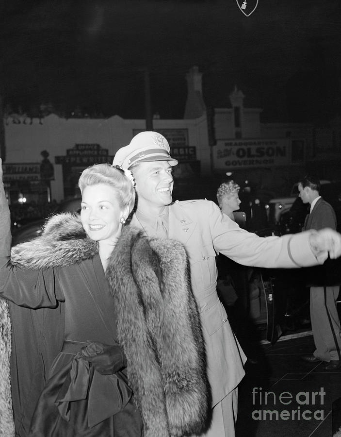 Ronald Reagan And Jane Wyman Arriving Photograph by Bettmann