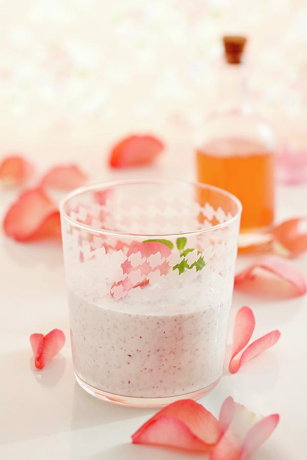 Rose Quark Cream With Rose Petals Photograph by Teubner Foodfoto