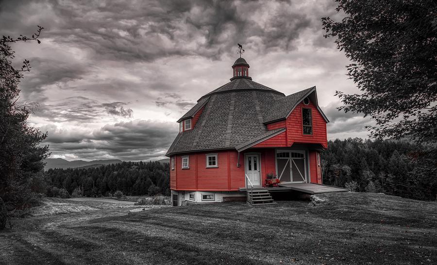 Round Barn Turned Into A Guest House Photograph By Mountain Dreams