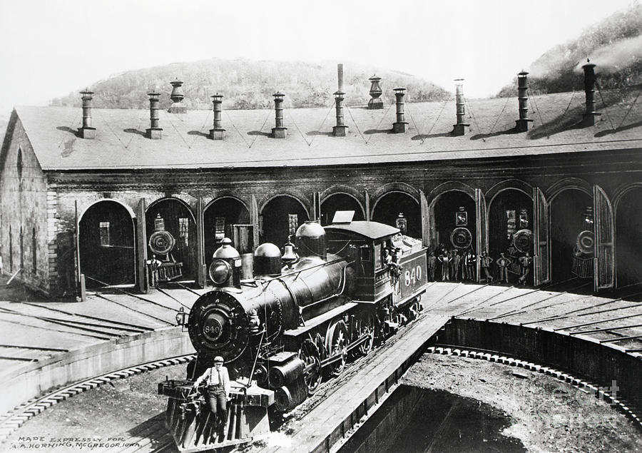 Round House With Train In Center Photograph by Bettmann