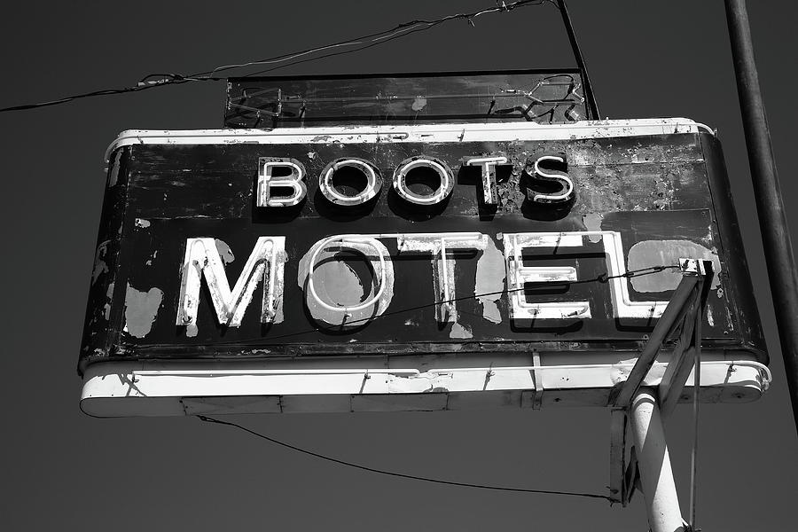 Route 66 - Boots Motel 2010 BW Photograph by Frank Romeo