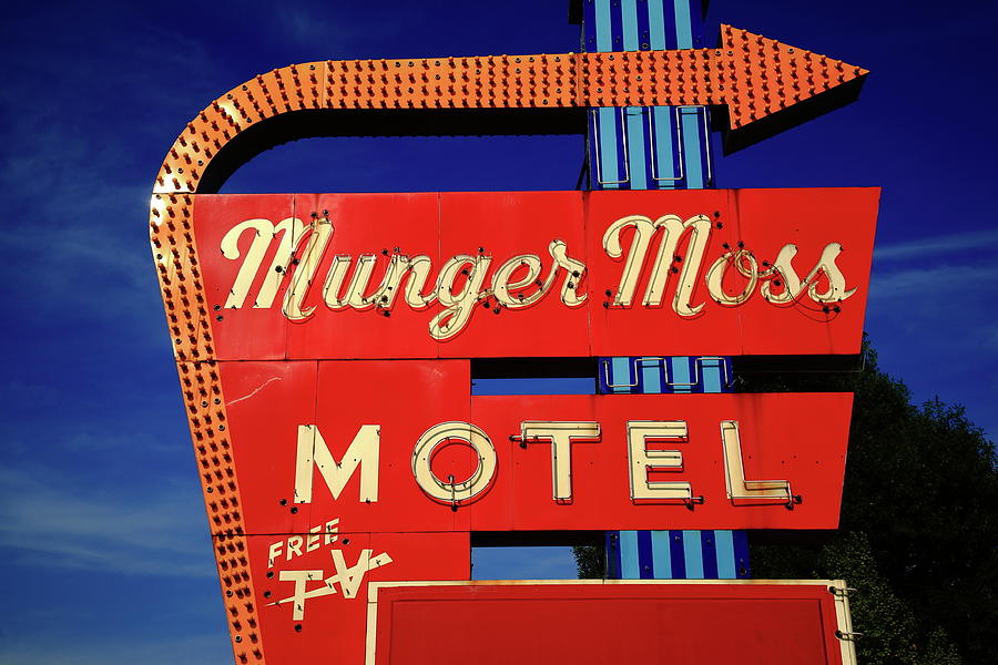 Route 66 - Munger Moss Motel 2010 Photograph by Frank Romeo