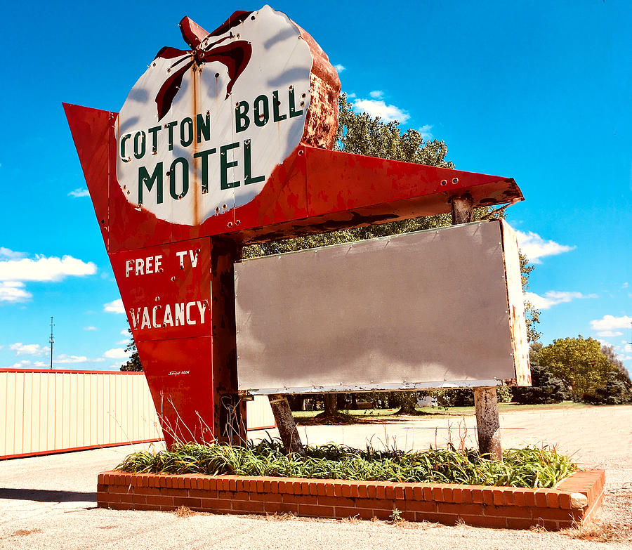 Vintage Digital Art - Route 66 Roadtrip - Cotton Boll Motel by Matt Richardson
