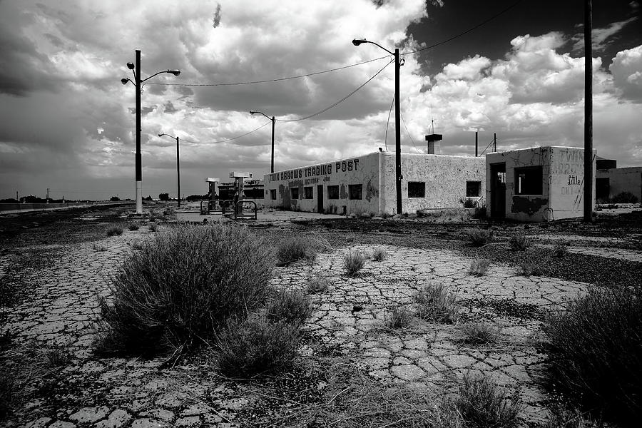Route 66 - Twin Arrows Trading Post 2012 BW Photograph by Frank Romeo