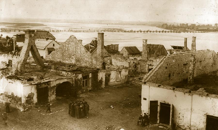Ruined Town Photograph by Hulton Archive