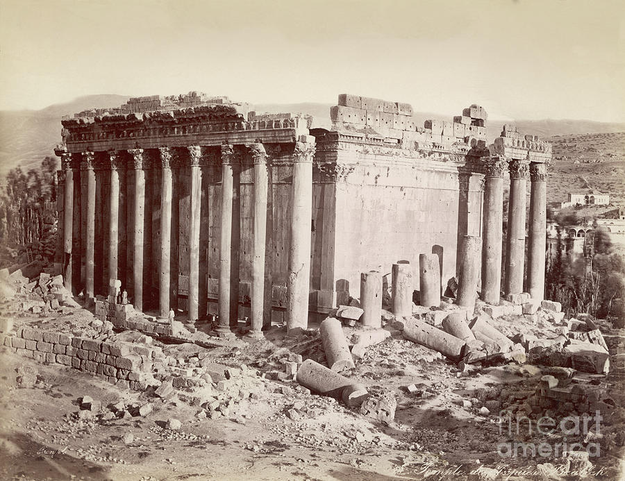 Ruins Of The Temple Of Jupiter Photograph by Bettmann