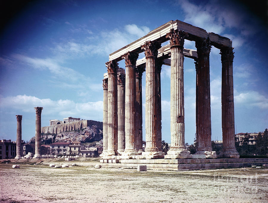 Ruins Of The Temple Of Olympian Zeus Photograph by Bettmann