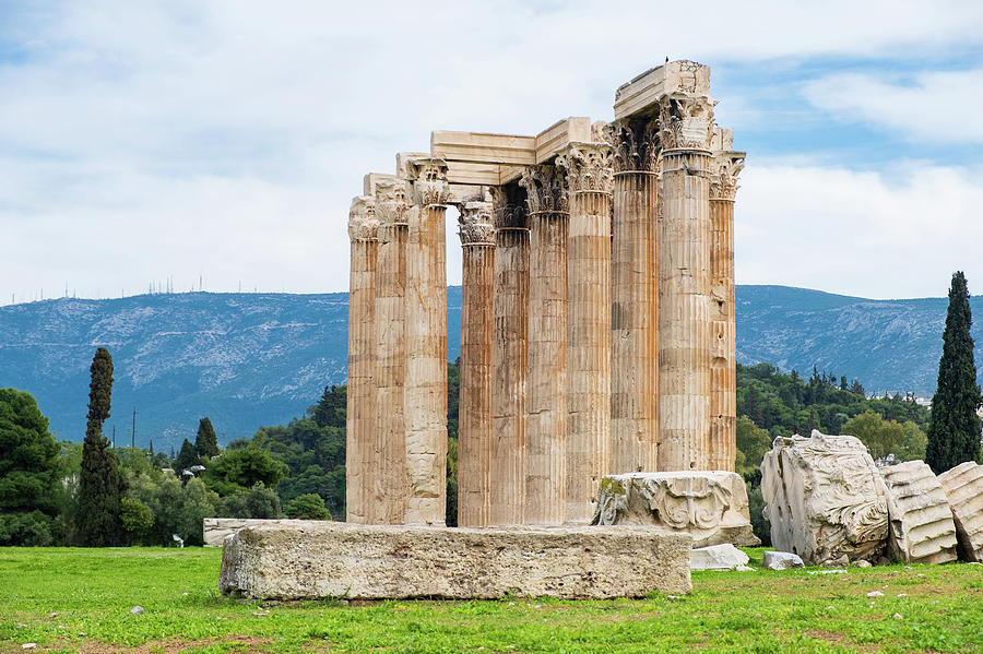 Ruins of the Temple of Olympian Zeus in Athens Photograph by Iordanis ...