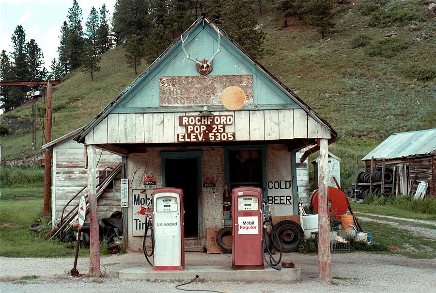 Rural Mobil Gas Station Photograph by Jim Steinfeldt