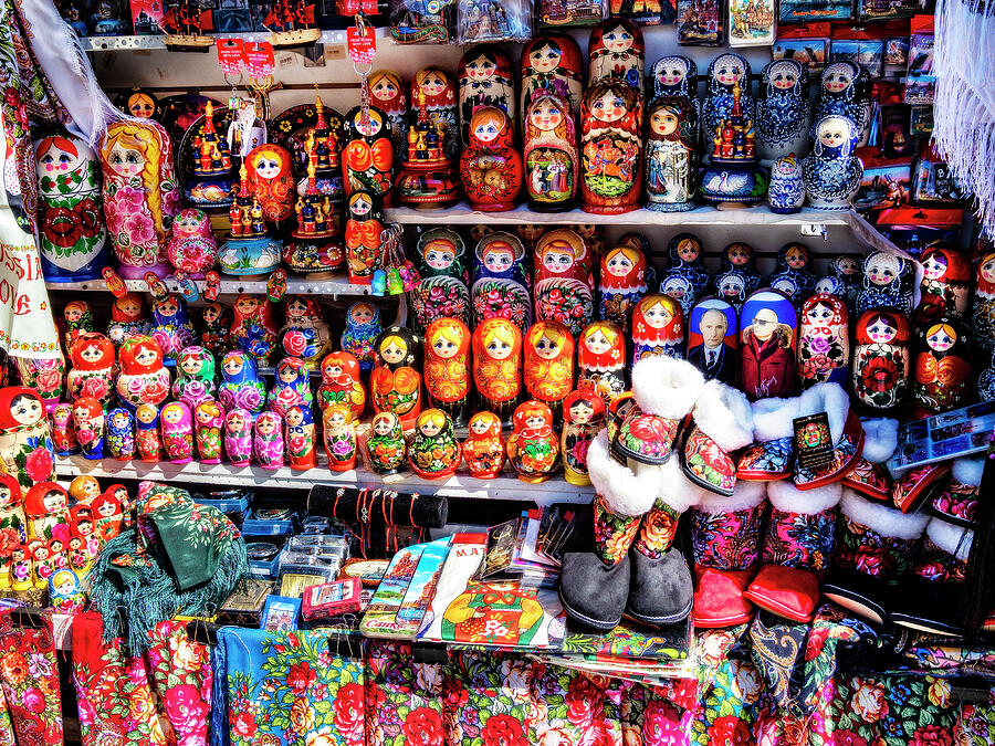 Russian Nesting Dolls by Kay Brewer Russian Nesting Dolls by Kay Brewer