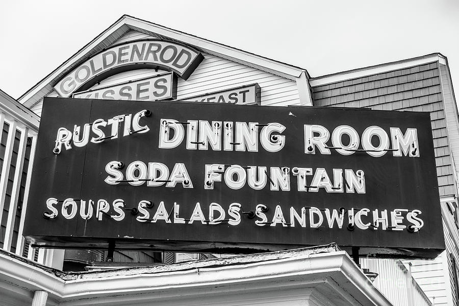 Rustic Dining Room Classic Neon Sign Photograph by Edward Fielding