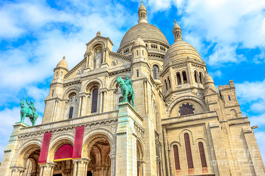 Sacre Coeur of Paris Photograph by Benny Marty