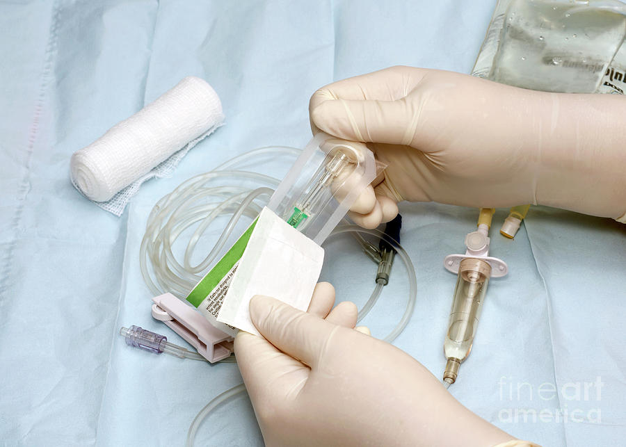 Safety Catheter Photograph by Sherry Yates Young/science Photo Library ...