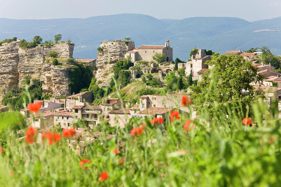 Saignon, Luberon, Provence, France Photograph by Peter Adams