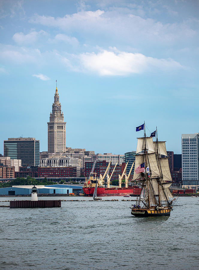 Sailing Into Cleveland Photograph by Dale Kincaid