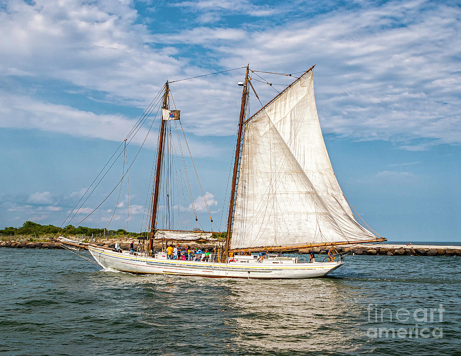 Sailing the Intercoastal by Nick Zelinsky Sailing the Intercoastal by Nick Zelinsky