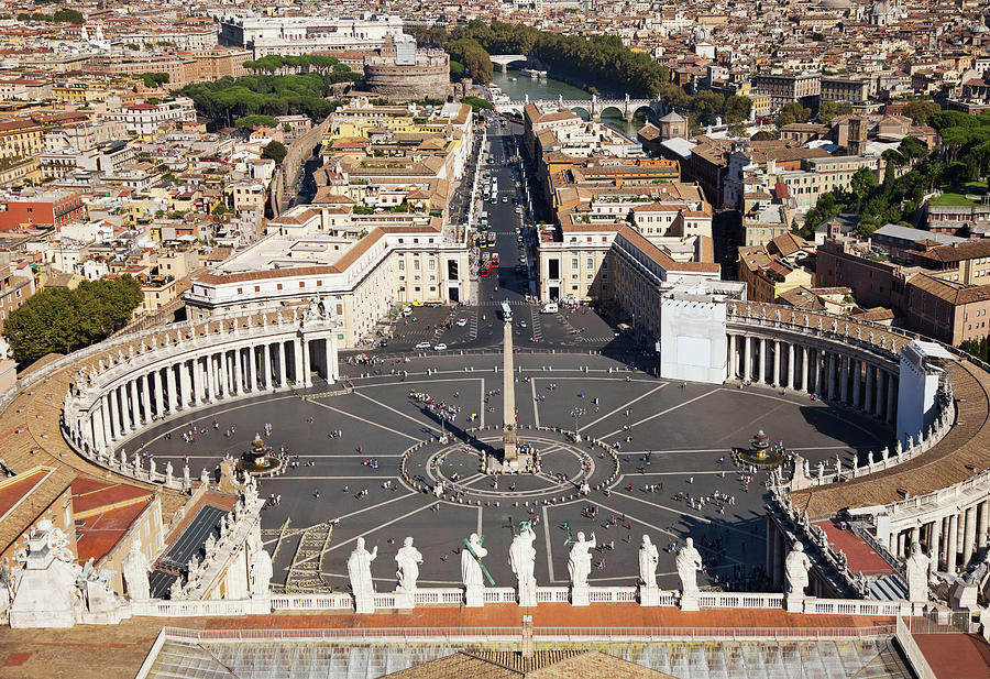 Saint Peters Square, Rome Photograph by Nikada