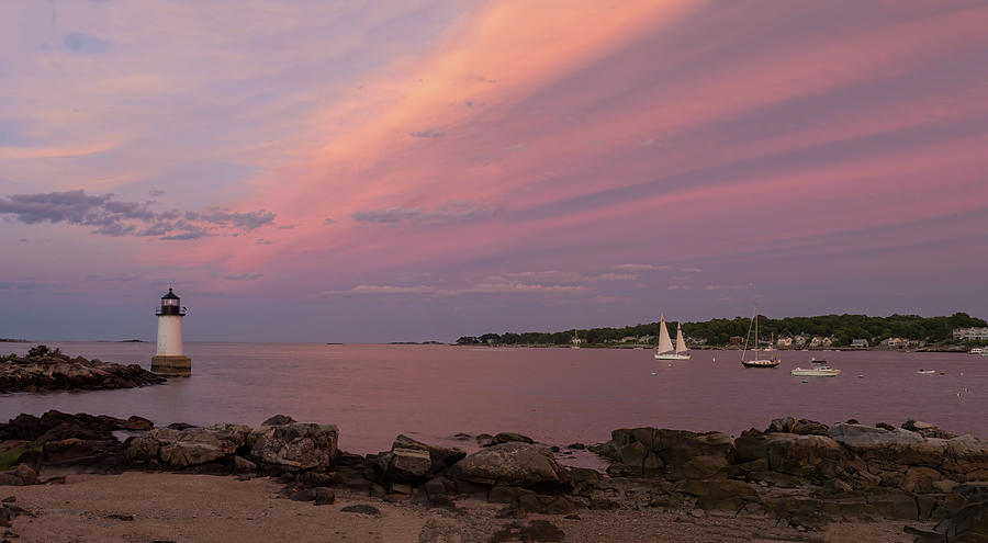 Salem Harbor at Sunset Photograph by Jeff Folger