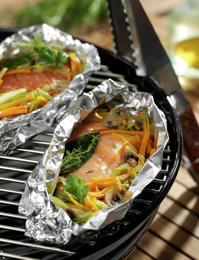 Salmon, Thyme, Bay Leaf And Vegetable Papillote Photograph by Bertram