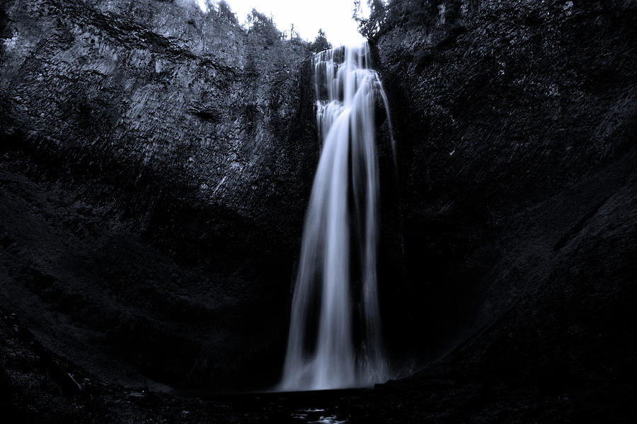 Salt Creek Falls Black and White Photograph by Pelo Blanco Photo