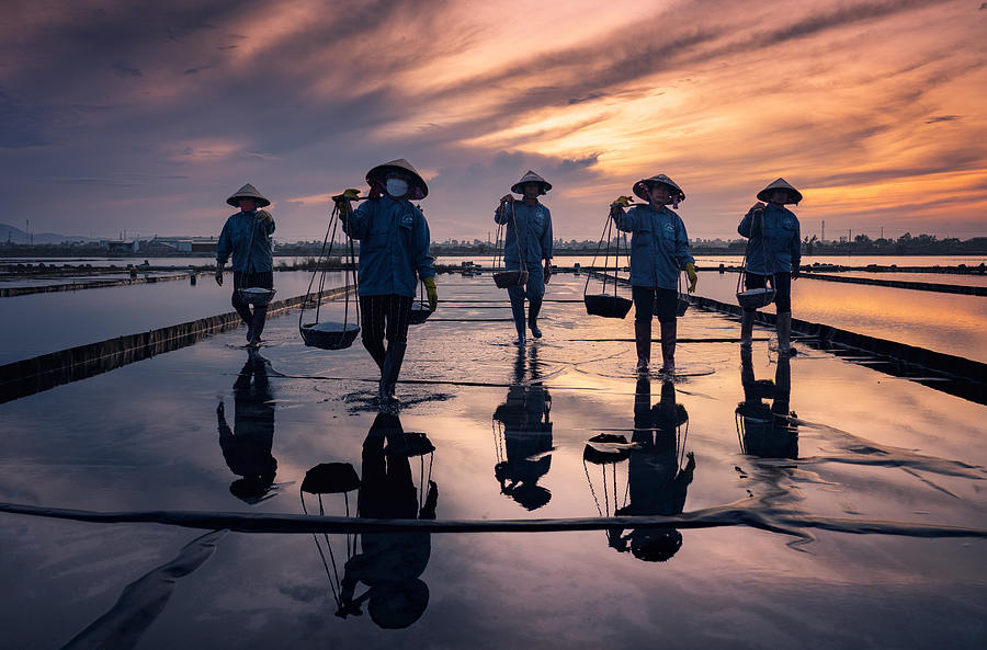 Salt Workers Photograph by Antoni Figueras