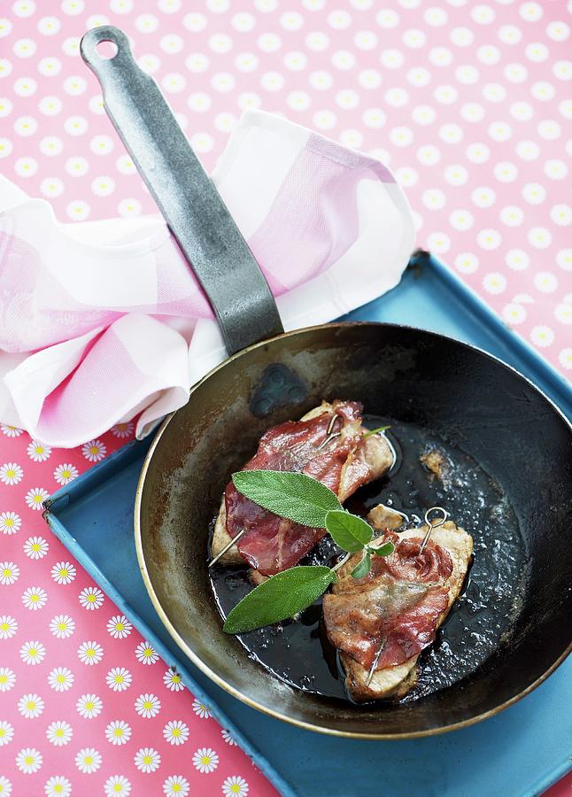 Saltimbocca In A Pan Photograph by Mikkel Adsbl