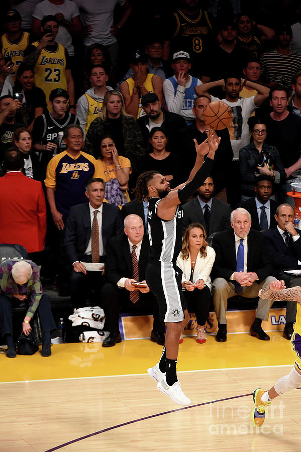 Patty Mills Photograph - San Antonio Spurs V Los Angeles Lakers by Adam Pantozzi