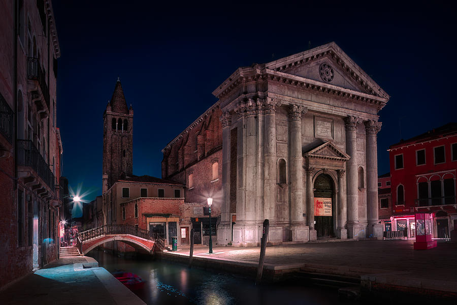 Architecture Photograph - San Barnaba by Tommaso Pessotto