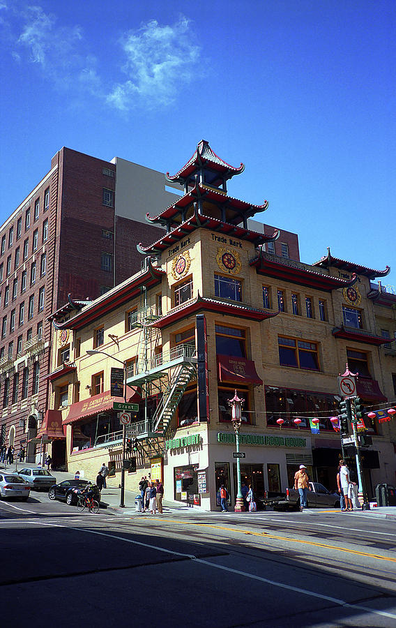 San Francisco Chinatown 2007 Photograph by Frank Romeo
