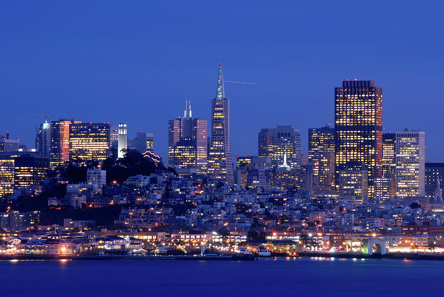 San Francisco Skyline At Dusk Photograph by David Rout