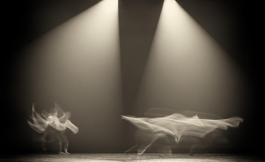 Dance Photograph - Sanctuary-3 by Rob Li