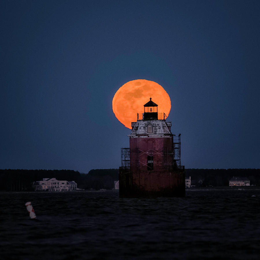 Sandy Point Shoal Lighthouse III Photograph by Robert Fawcett