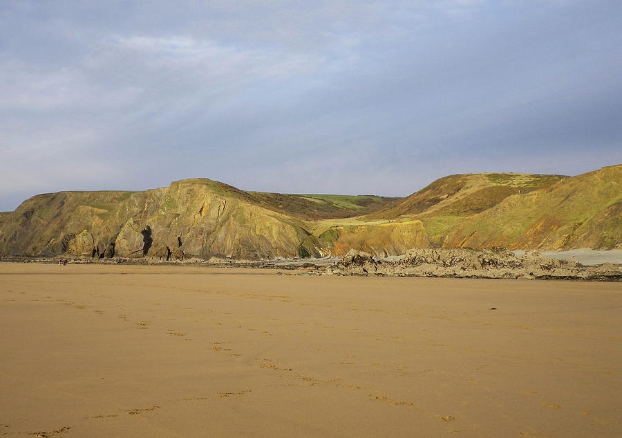 Sandymouth Beach North Cornwall In Winter Photograph by Richard Brookes