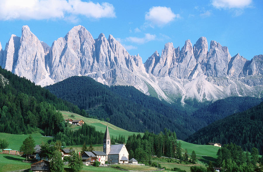 Santa Maddalena With Mt Odle Photograph by John Elk Iii