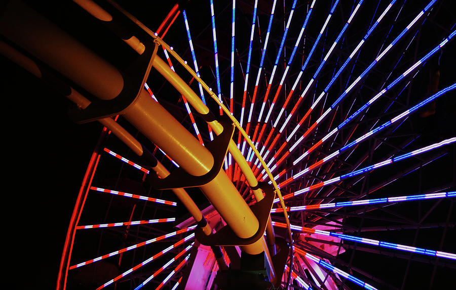 Santa Monica California Solar Powered Ferris Wheel 2010071100380 Photograph by Robert Braley