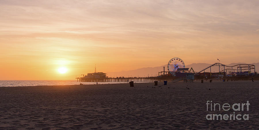 Santa Monica Pier Sunset With Cloud Photograph by Sky Sajjaphot