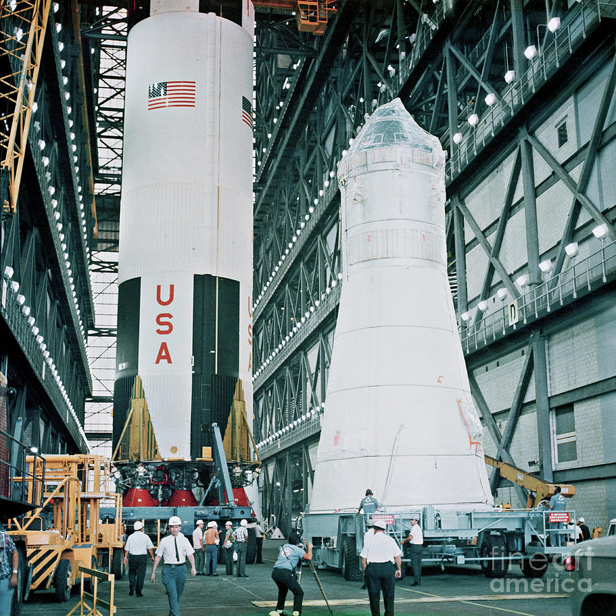 Saturn V Photograph - Saturn V First Stage And Apollo Spacecraft by Nasa/science Photo Library