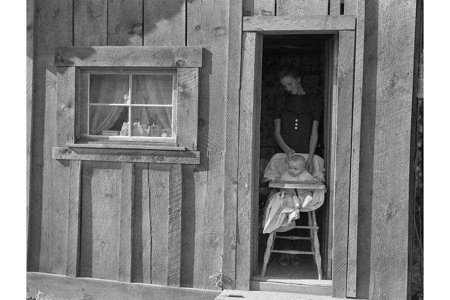 Saw Mill Worker's Wife and Baby Painting by Dorothea Lange - Fine Art ...