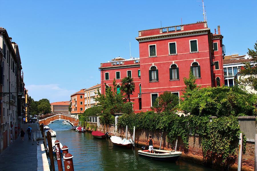 Scenic Venice Photograph by Loretta S
