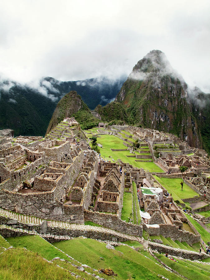 Scenic View Of Machu Picchu With Huayna Picchu Peak Photograph by Cavan ...