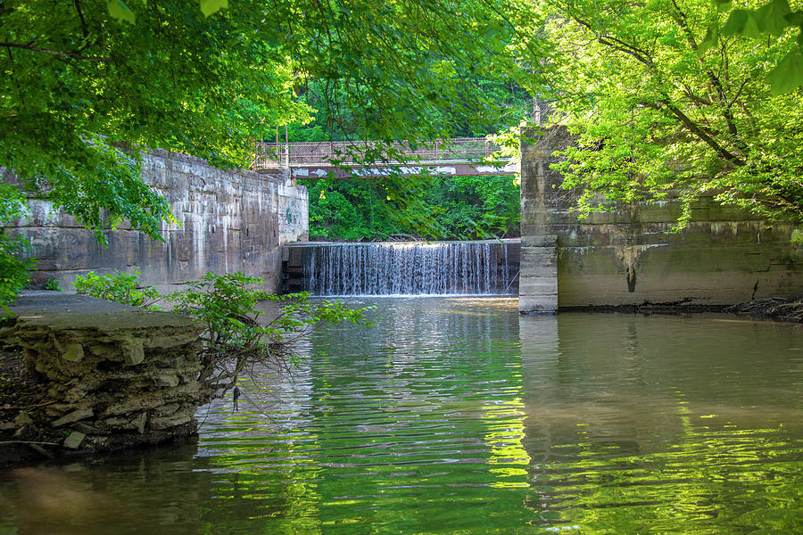Schuylkill Canal - Mont Clare - Overflow Falls into the Schuylkill River Photograph by Bill Cannon
