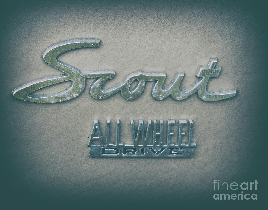 Scout All Wheel Drive - Vintage Photograph by Dale Powell