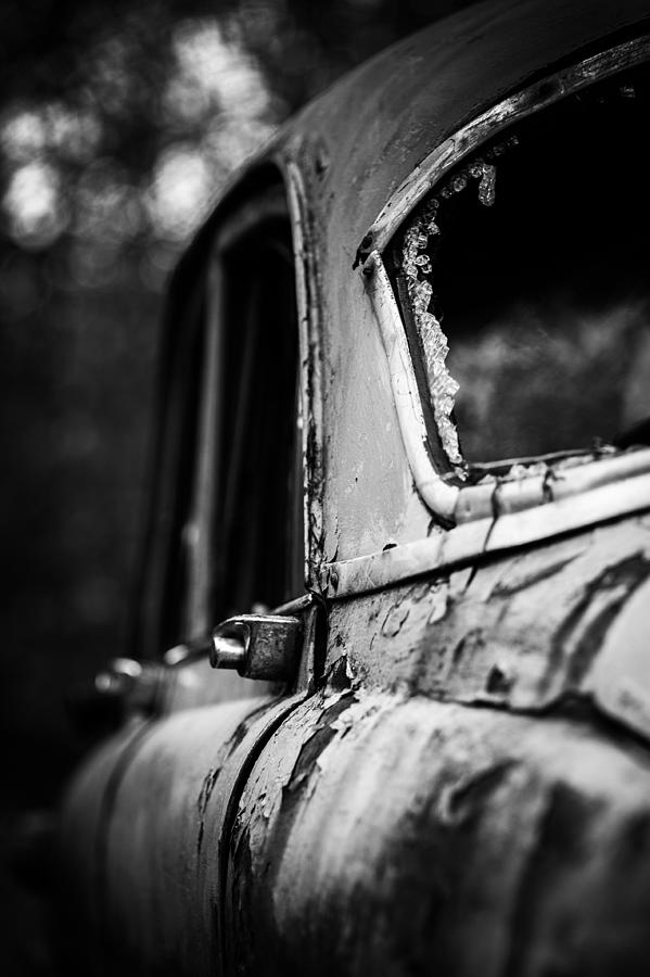 Black And White Photograph - Scrap Car by Benny Pettersson