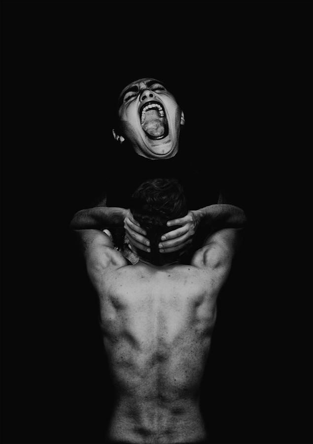 Black And White Photograph - Scream by Babak Haghi