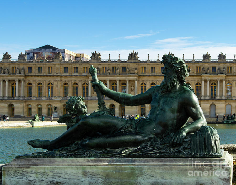 Paris Photograph - Sculpture on The Grounds of The Palace of Versailles by Wayne Moran