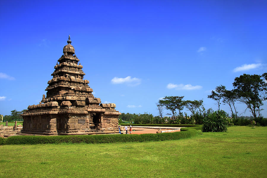 Sea Shore Temple Photograph by Prabhagraphy