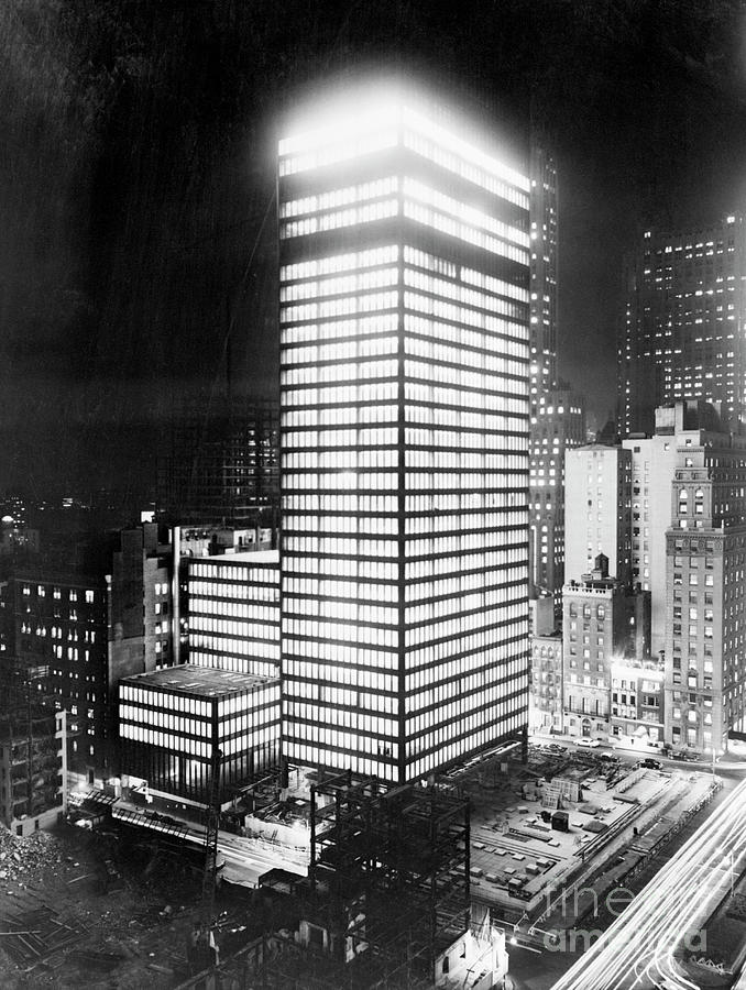 Seagram Building At Night Photograph by Bettmann