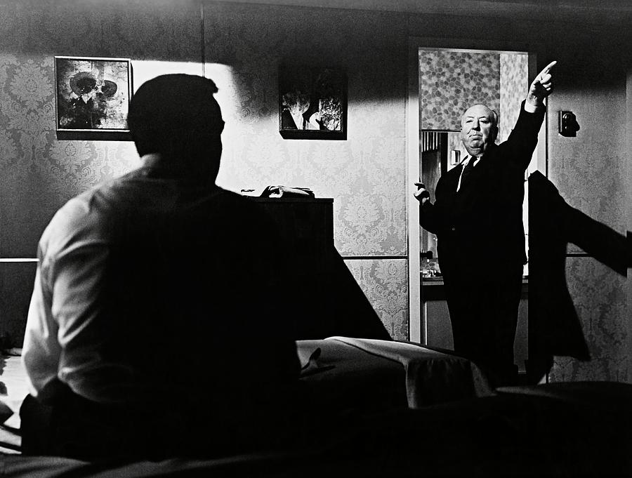 Sean Connery Photograph - SEAN CONNERY and ALFRED HITCHCOCK in MARNIE -1964-. by Album