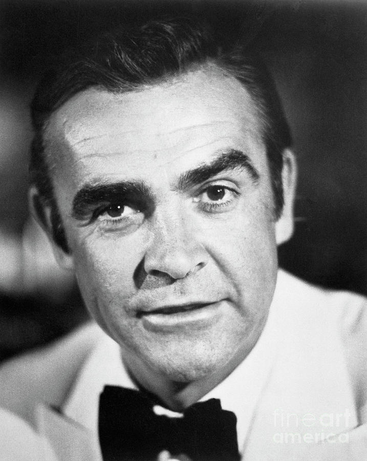 Sean Connery Photograph by Bettmann